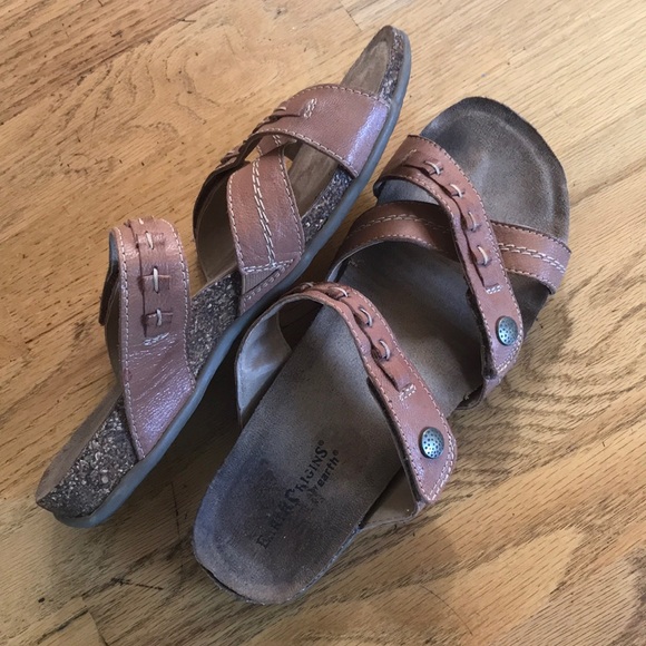 Brown leather sandals w/ adjustable Velcro straps - Picture 4 of 8